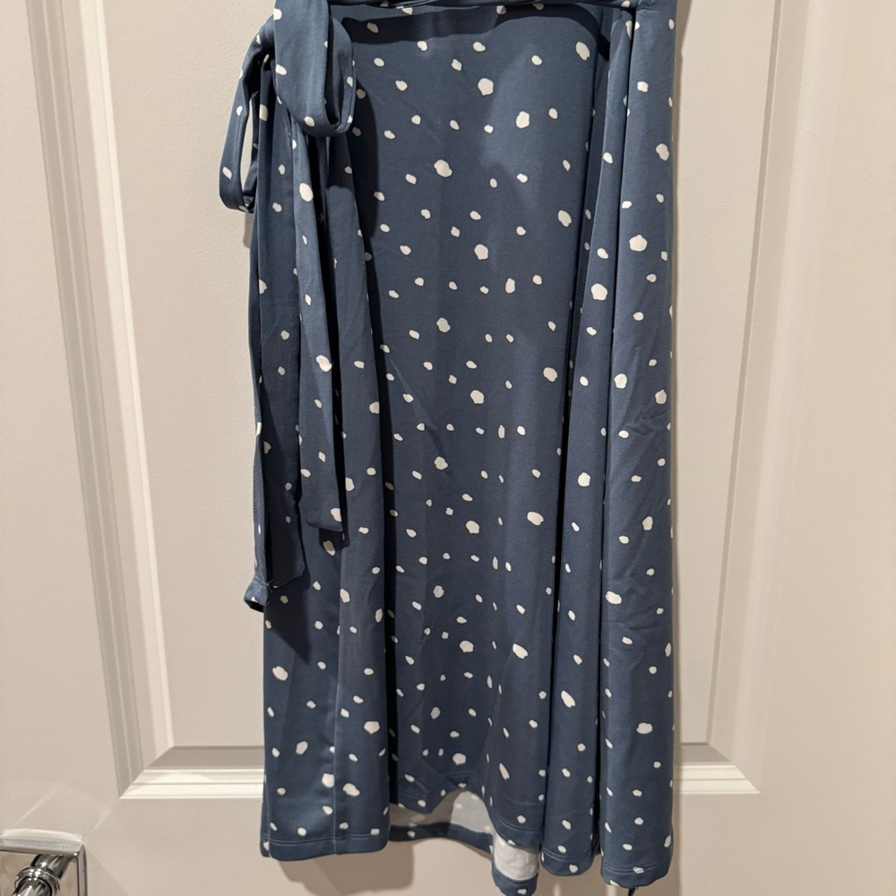 RIPE MATERNITY Liv Maternity Wrap Dress Blue XS - Picture 13 of 13
